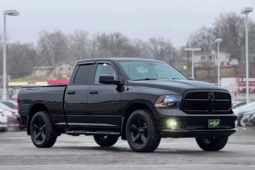 2018 Ram 1500 Tradesman photo 1