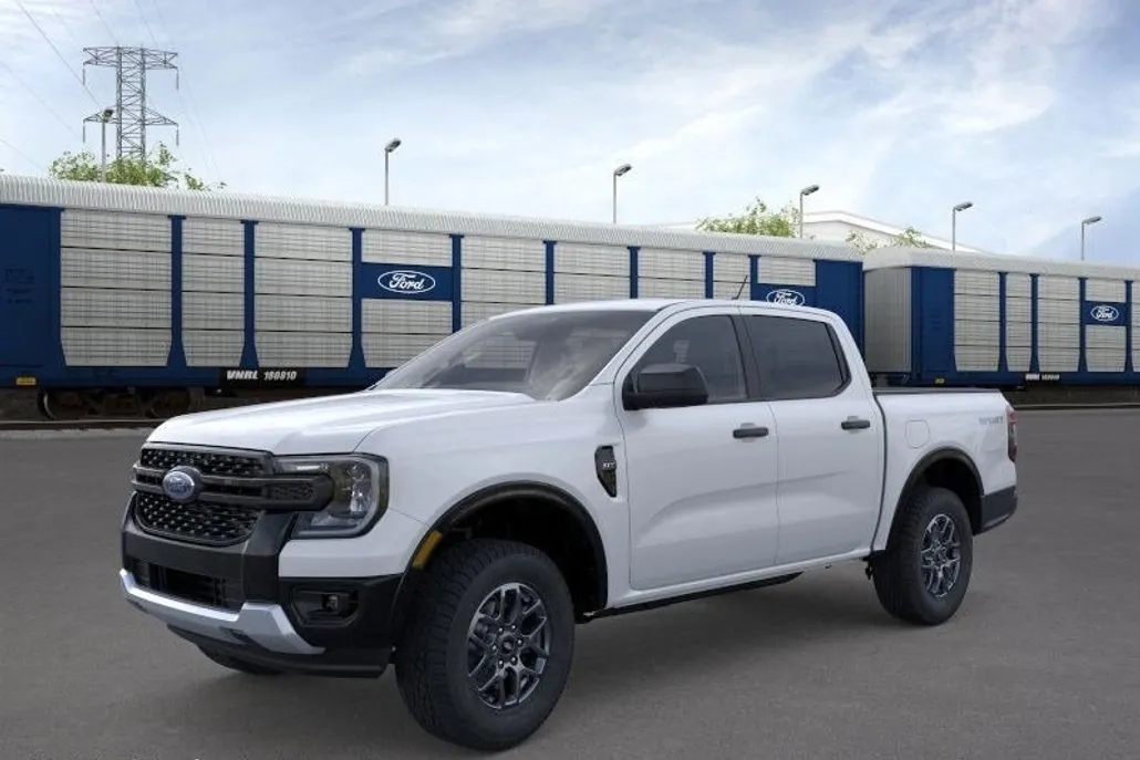 2025 Ford Ranger XLT photo 1