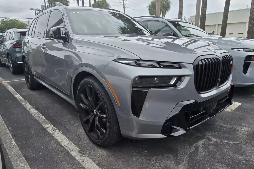 2024 Bmw X7 M60i photo 1