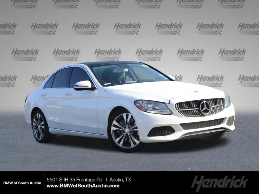 2016 Mercedes Benz C 300 Sedan photo 1