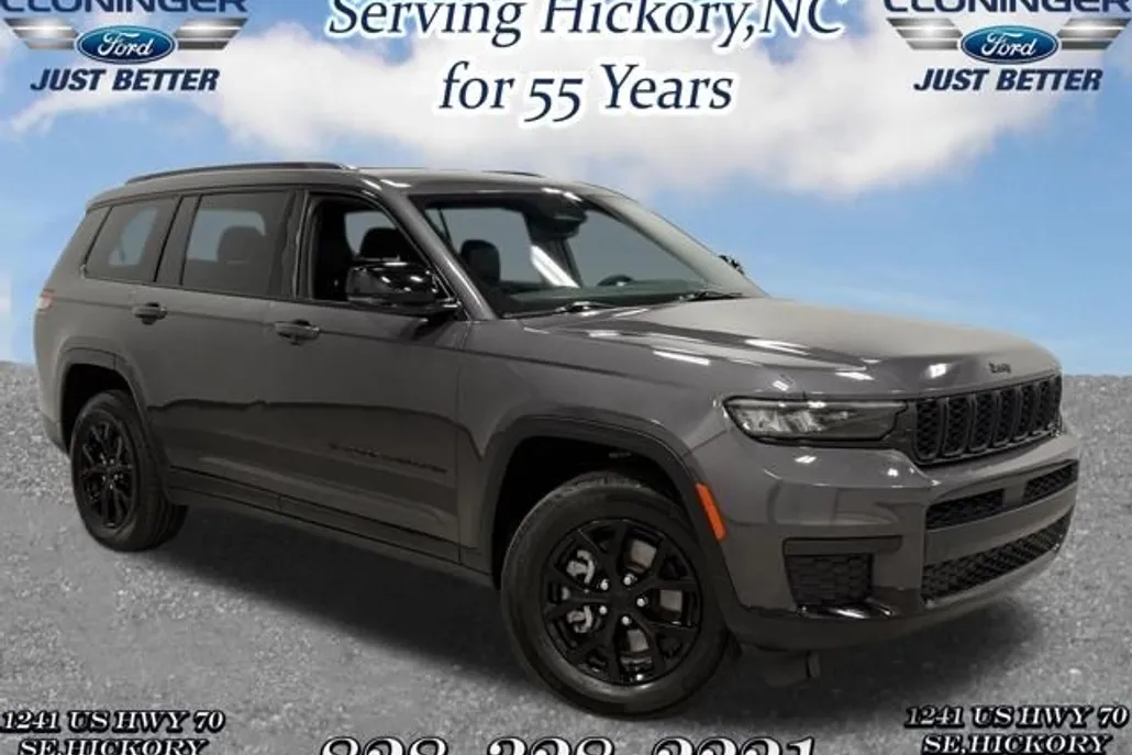 2024 Jeep Grand Cherokee Altitude photo 1