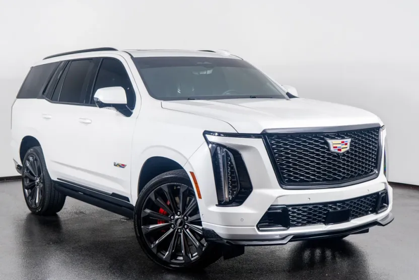 2025 Cadillac Escalade V-Series photo 1