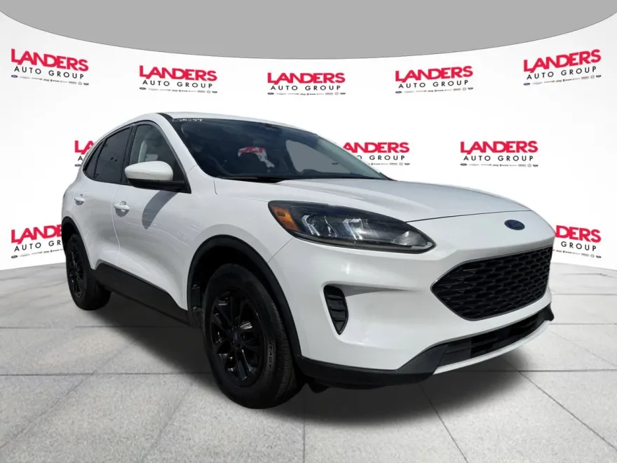 2021 Ford Escape SE photo 1