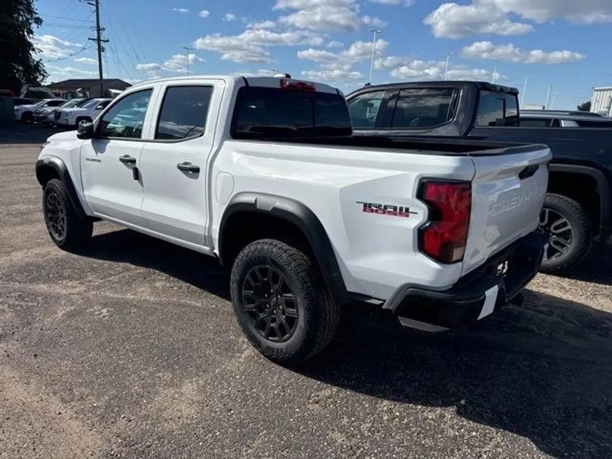 2026 Chevrolet Colorado Trail Boss photo 1