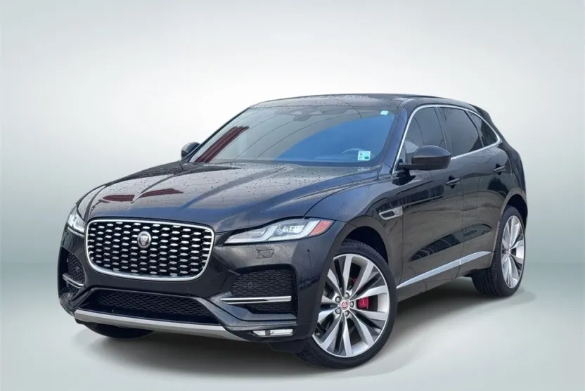 2023 Jaguar F-PACE P250 S photo 1