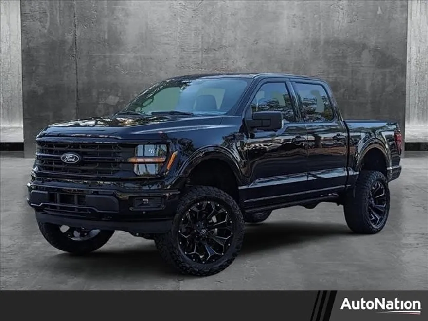 2025 Ford F-150 XLT photo 1