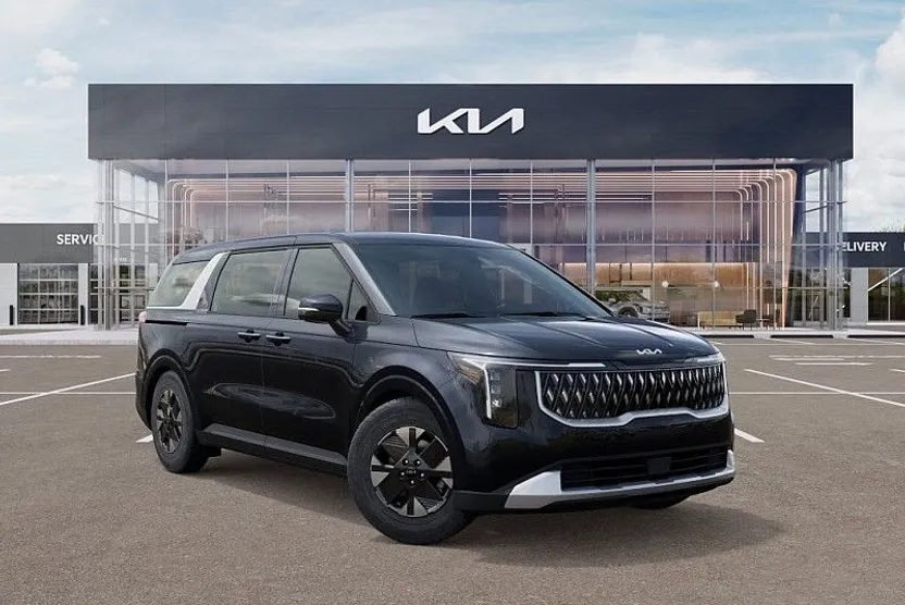 2026 Kia Carnival LXS photo 1