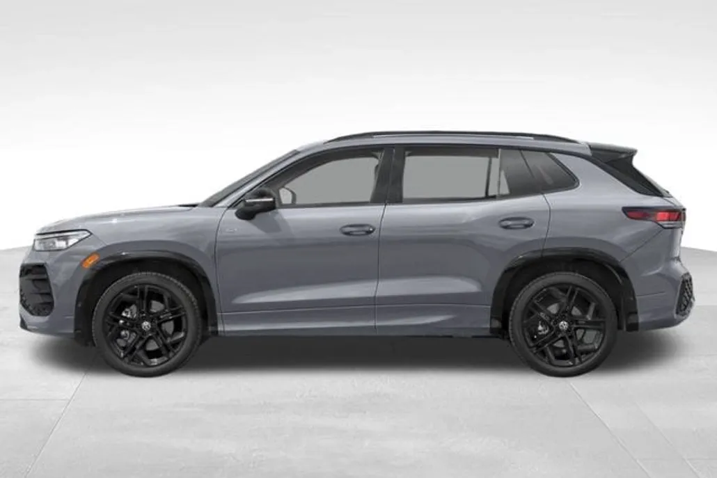 2025 Volkswagen Tiguan SE R-Line Black photo 1