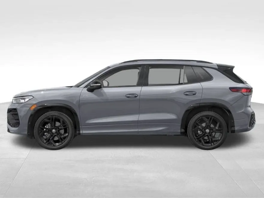 2025 Volkswagen Tiguan SE R-Line Black photo 1