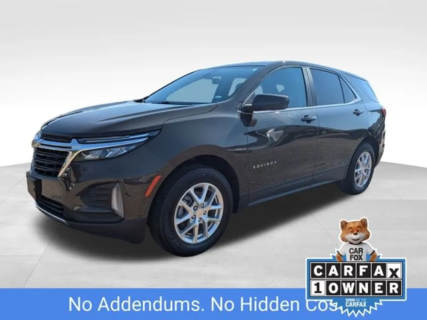 2023 Chevrolet Equinox LT photo 1