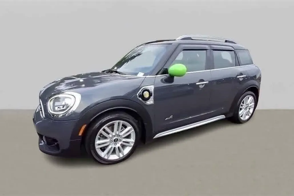 2019 Mini Cooper S E Iconic photo 1