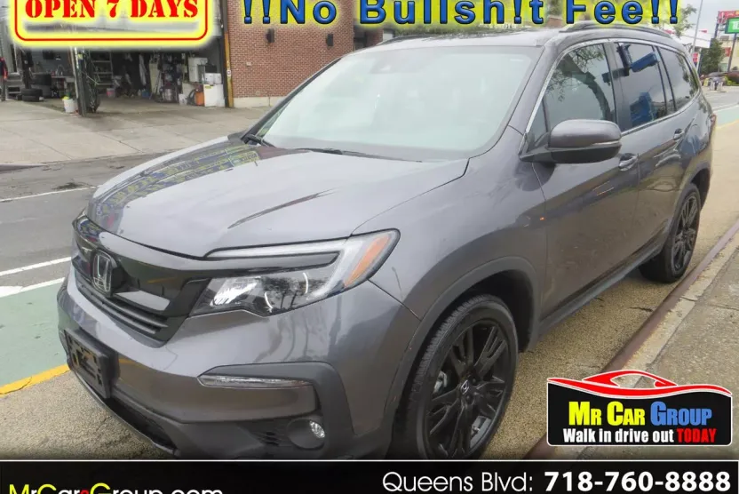 2022 Honda Pilot SE photo 1