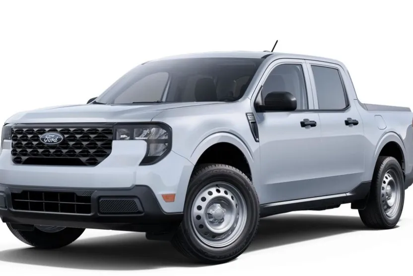 2025 Ford Maverick XL photo 1