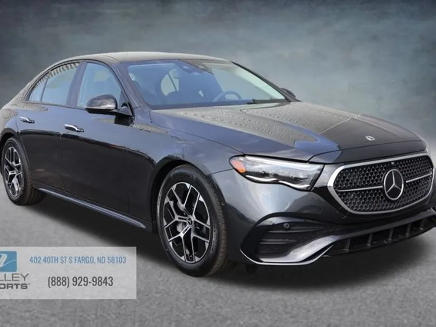 2025 Mercedes Benz E 450 4MATIC photo 1