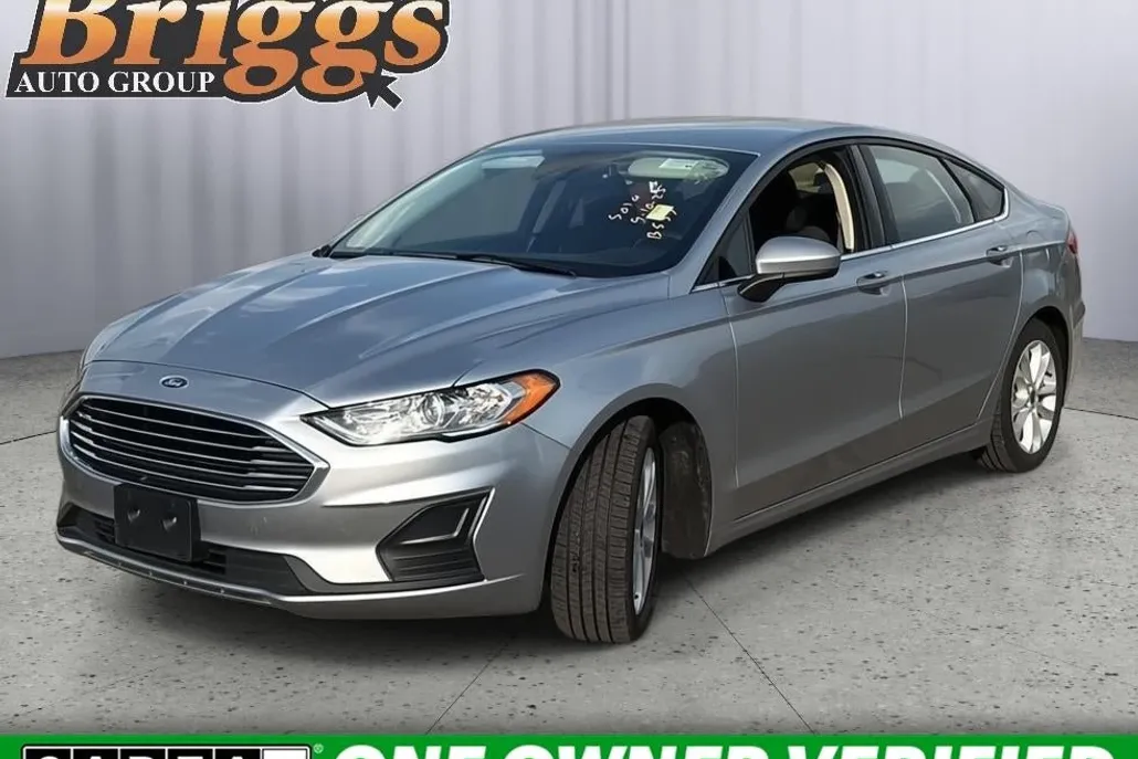 2020 Ford Fusion Hybrid SE photo 1