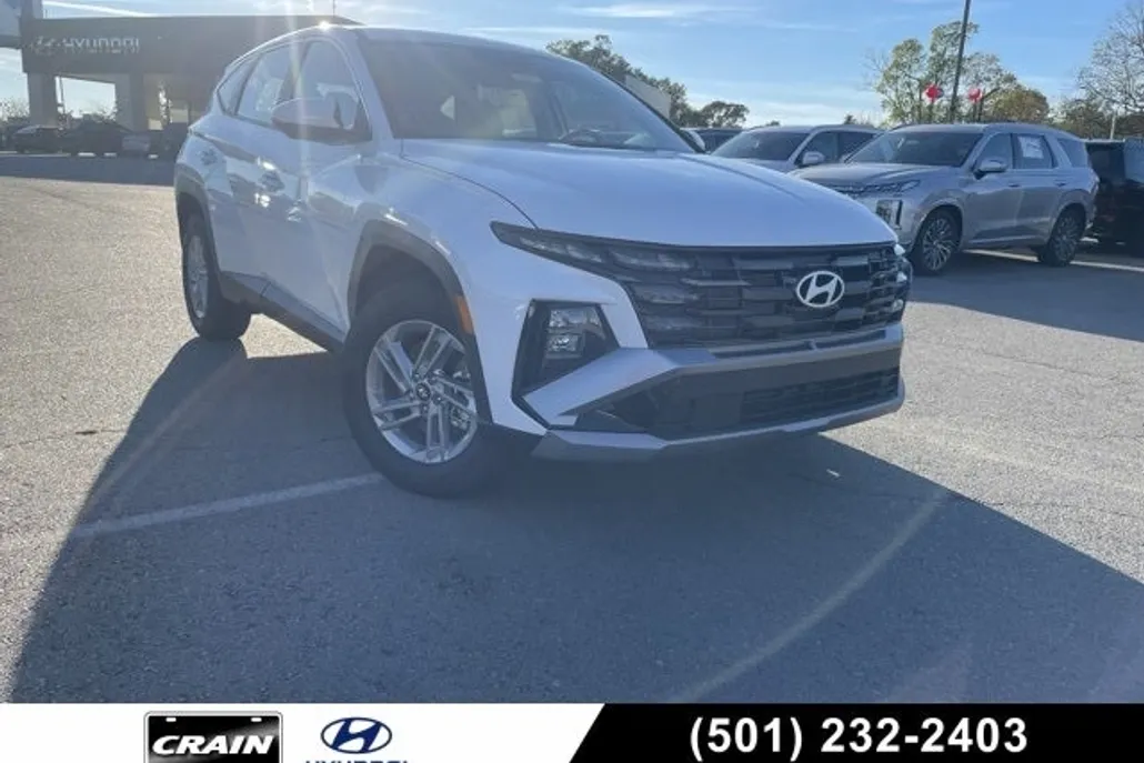 2025 Hyundai Tucson SE photo 1