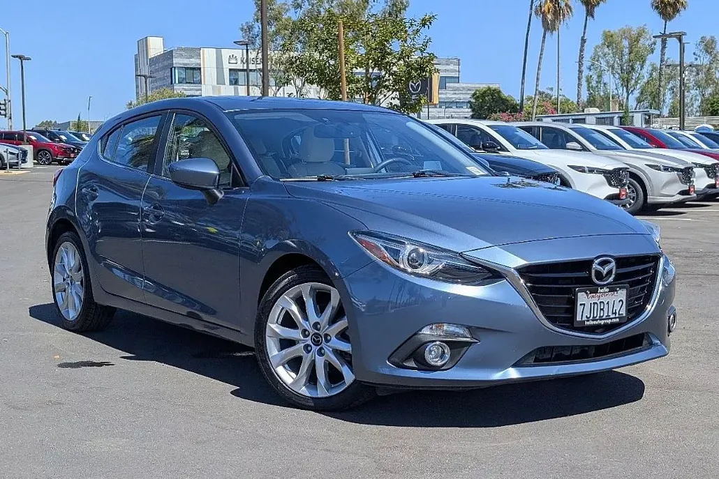 2015 Mazda Mazda3 s Grand Touring photo 1