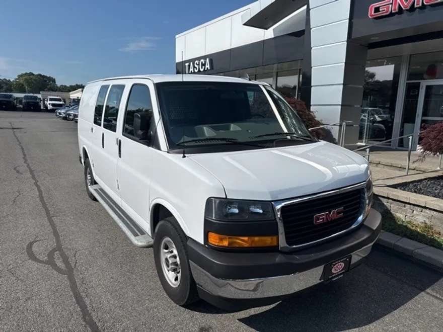 2023 Gmc Savana Cargo 2500 photo 1