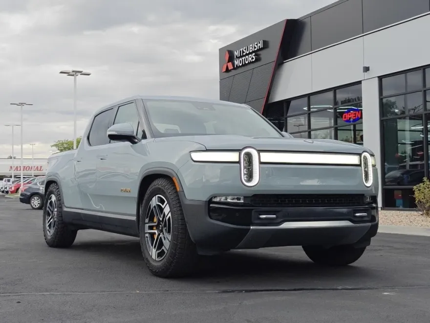 2023 Rivian R1T Adventure photo 1