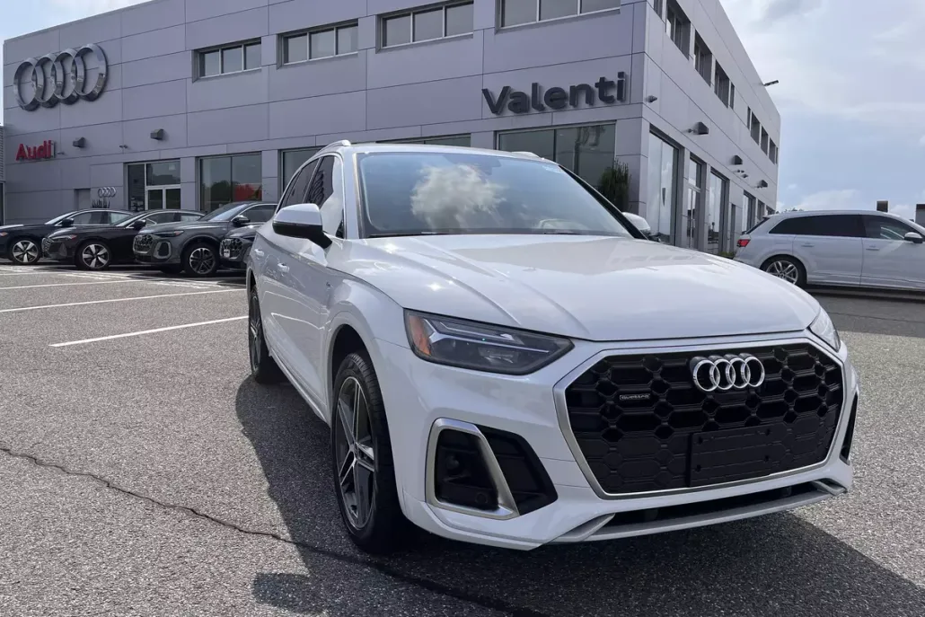2025 Audi Q5 S line Premium photo 1