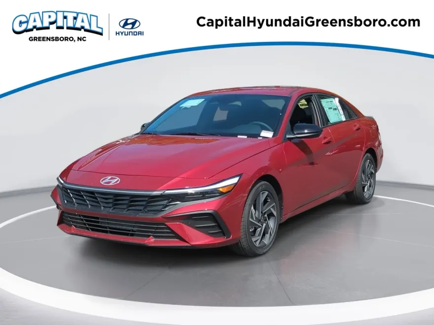 2025 Hyundai Elantra SEL Sport photo 1