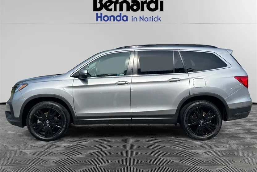 2022 Honda Pilot Special Edition photo 1