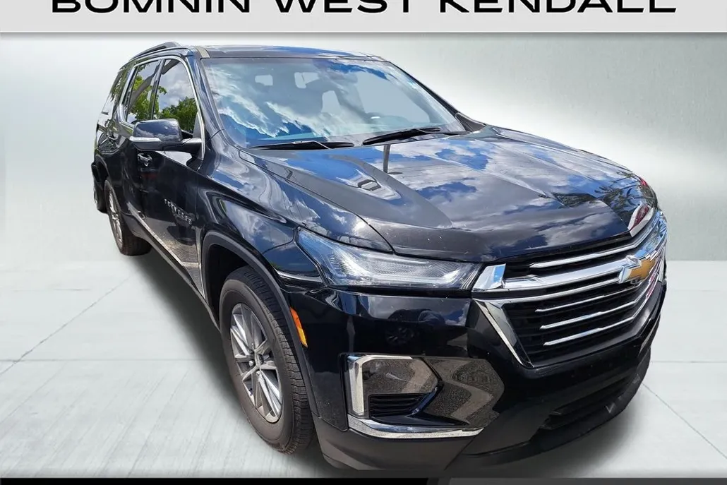 2023 Chevrolet Traverse Leather photo 1
