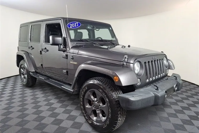 2017 Jeep Wrangler Unlimited Freedom photo 1
