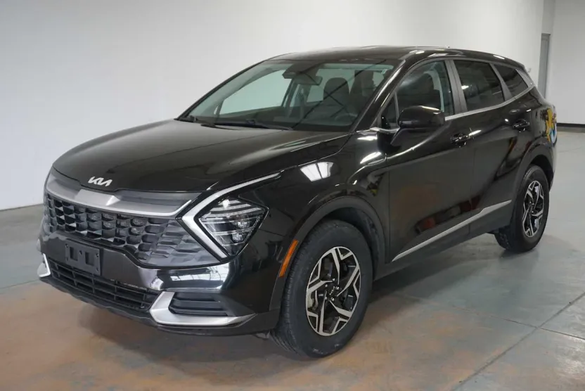 2024 Kia Sportage LX photo 1