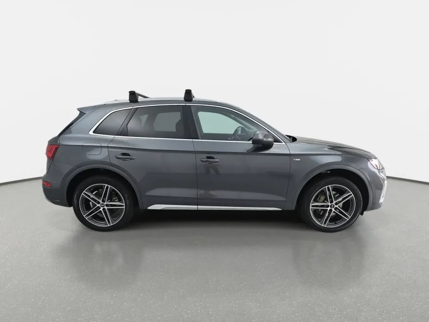 2021 Audi Q5 Premium Plus 55 TFSI e photo 1