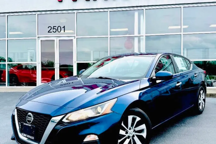 2020 Nissan Altima 2.5 S photo 1