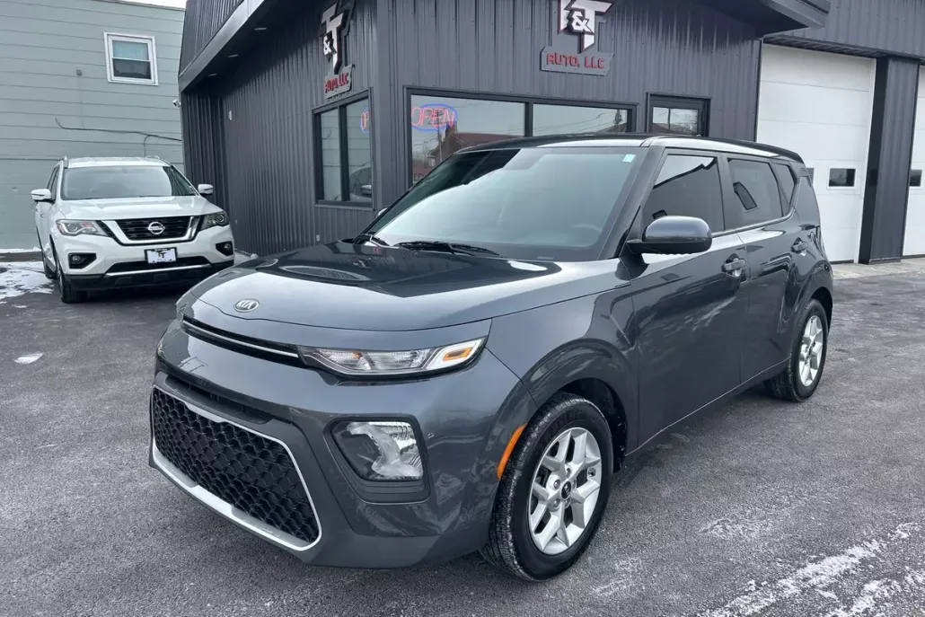 2020 Kia Soul S photo 1