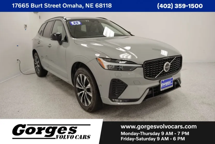 2025 Volvo XC60 B5 Plus photo 1