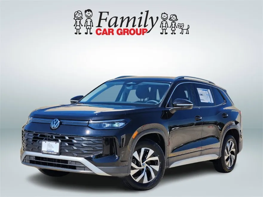 2025 Volkswagen Tiguan S photo 1