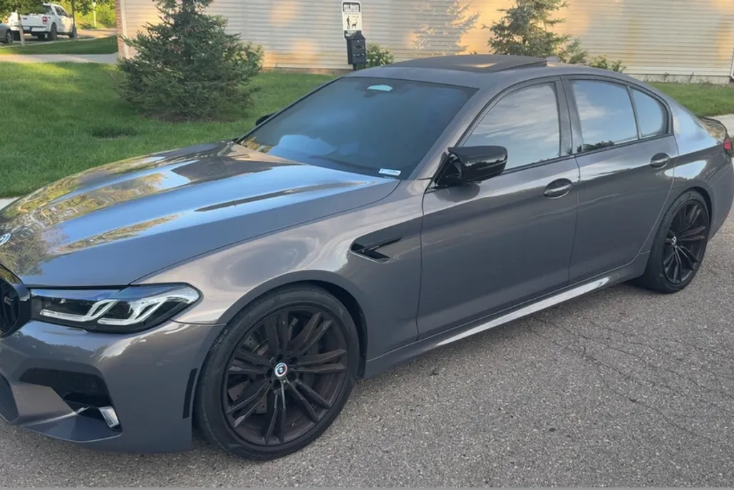2023 Bmw M5 5 photo 1