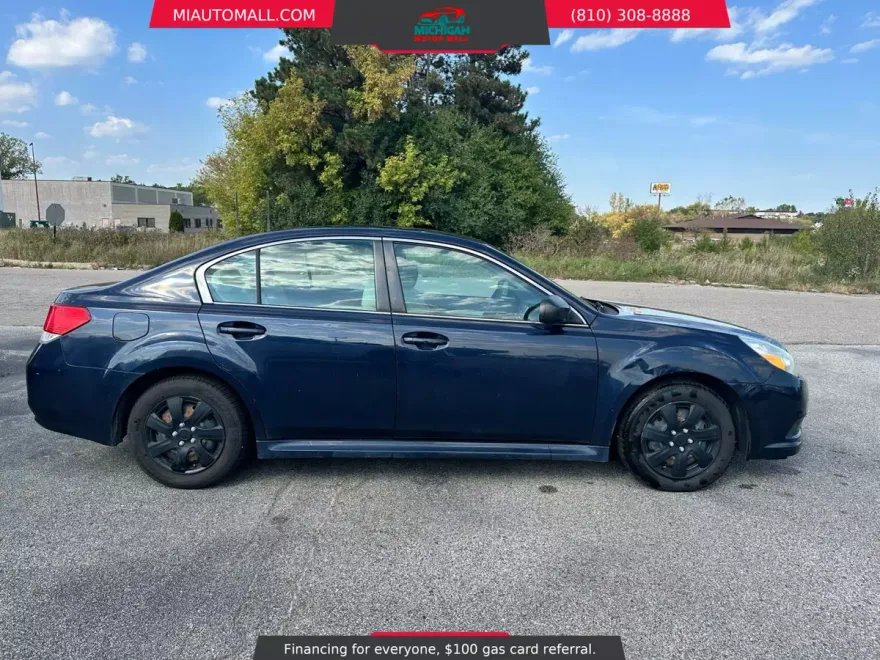 2012 Subaru Legacy 2.5i photo 1