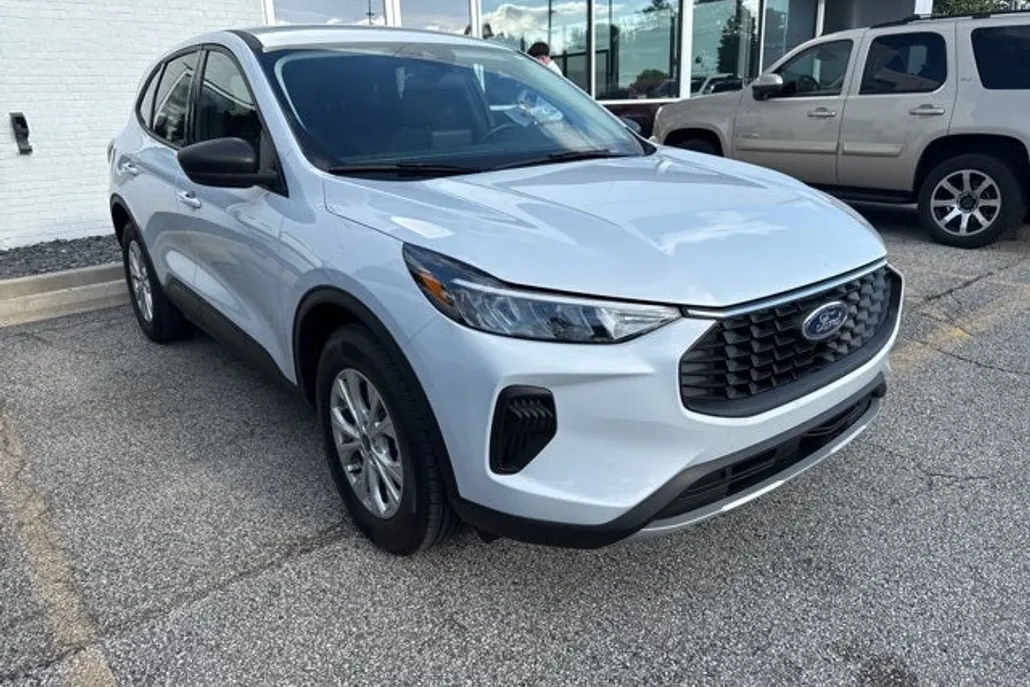2025 Ford Escape Active photo 1