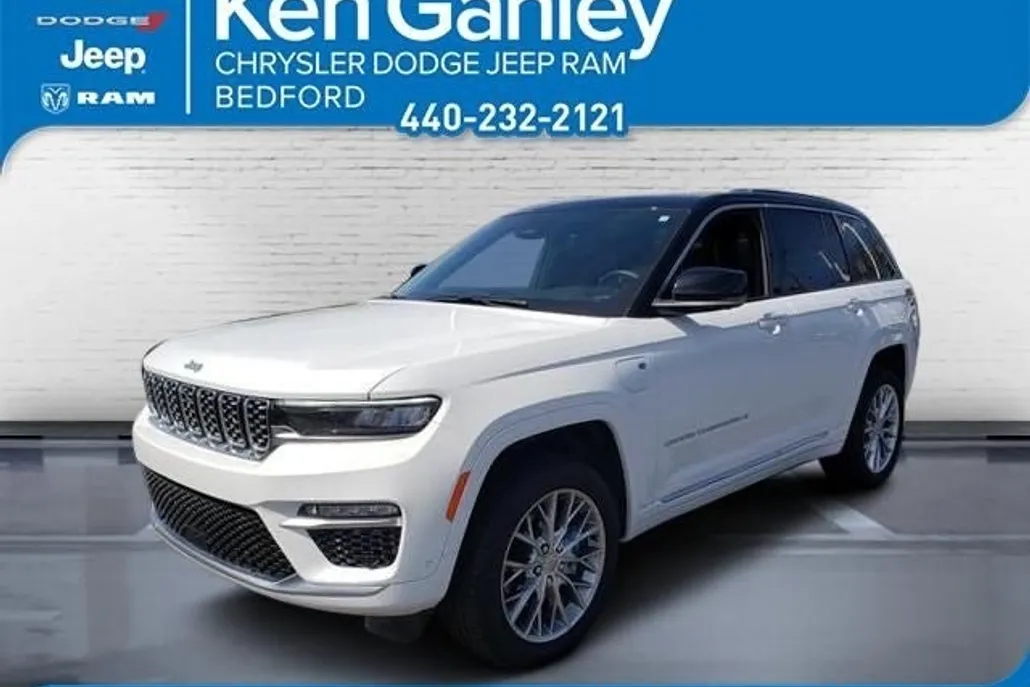 2023 Jeep Grand Cherokee 4xe photo 1