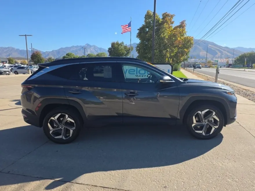 2024 Hyundai Tucson Limited photo 1