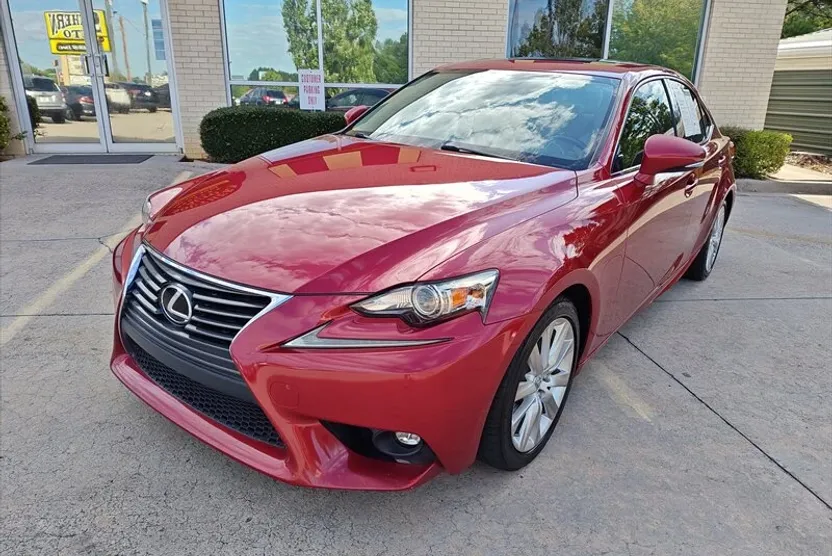 2015 Lexus IS 250 photo 1