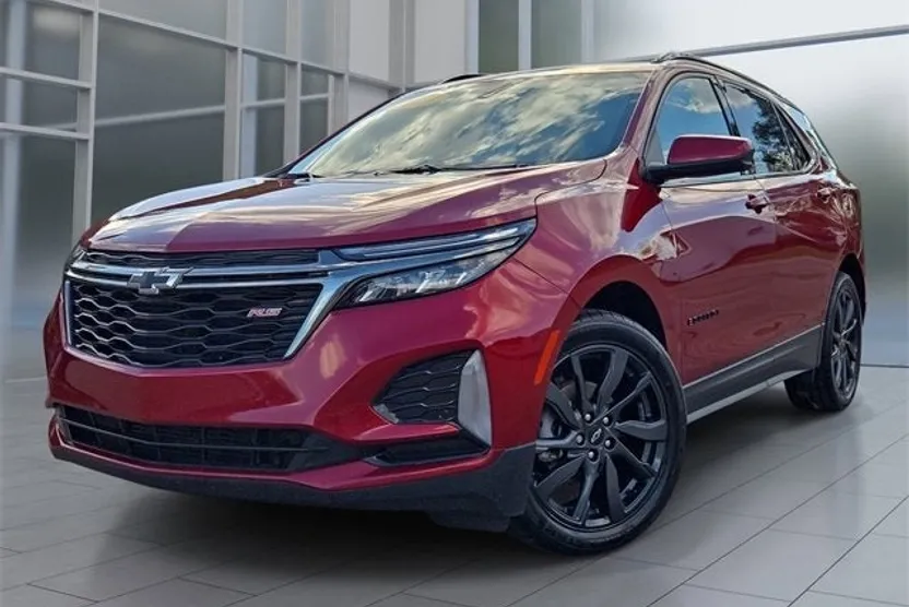 2023 Chevrolet Equinox RS photo 1