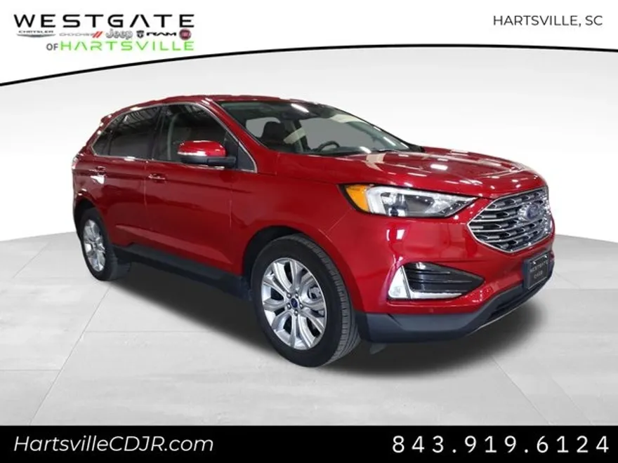 2022 Ford Edge Titanium photo 1
