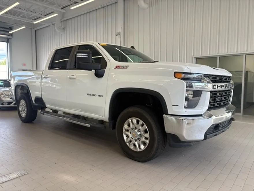 2023 Chevrolet Silverado 2500HD photo 1