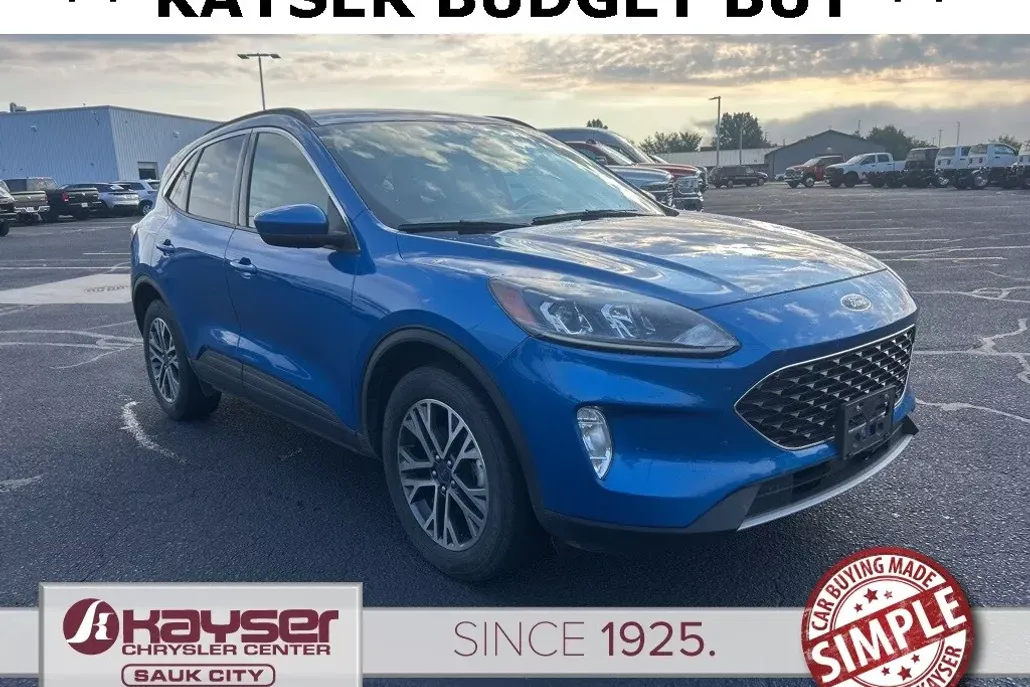 2020 Ford Escape SEL photo 1