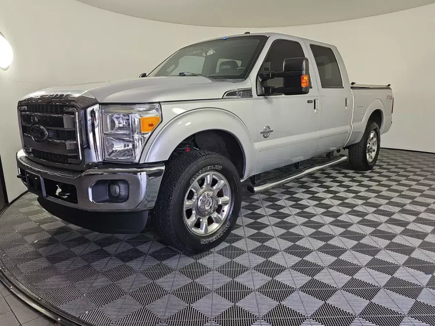 2015 Ford F-250 Lariat photo 1