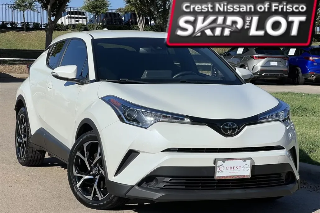 2019 Toyota C-HR XLE Limited photo 1