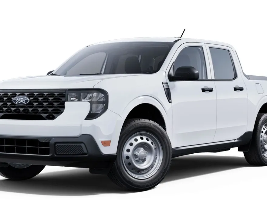 2025 Ford Maverick XL photo 1