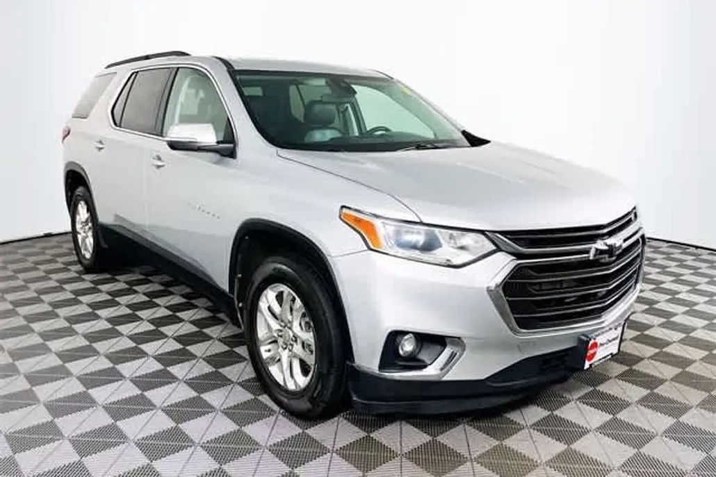 2021 Chevrolet Traverse Cloth photo 1