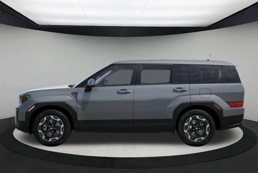 2026 Hyundai Santa Fe SE photo 1
