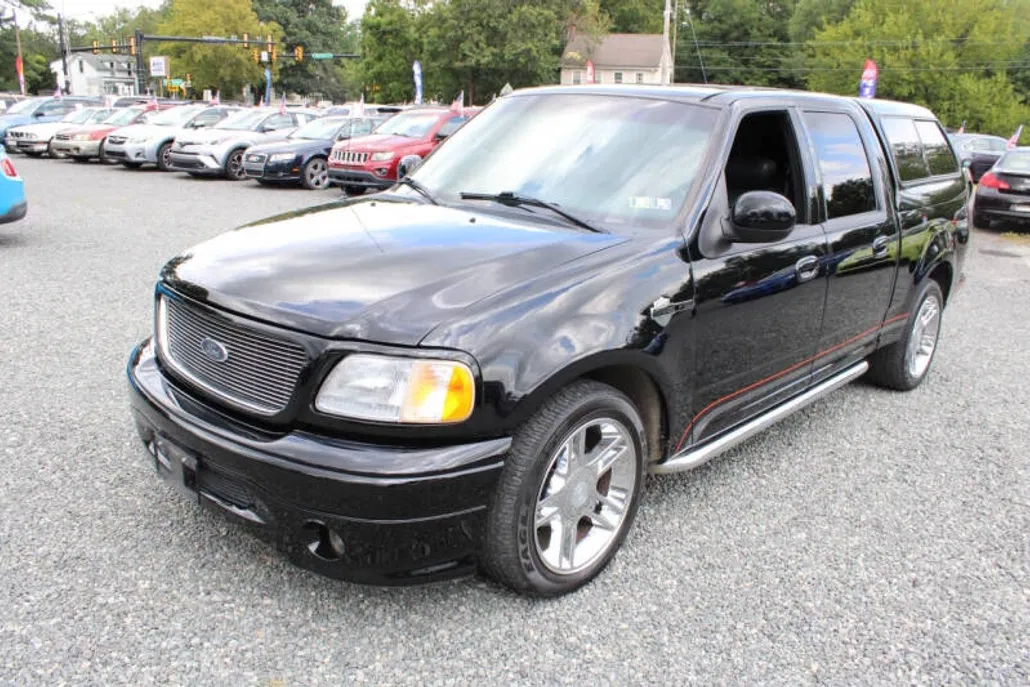 2001 Ford F-150 Harley-Davidson photo 1
